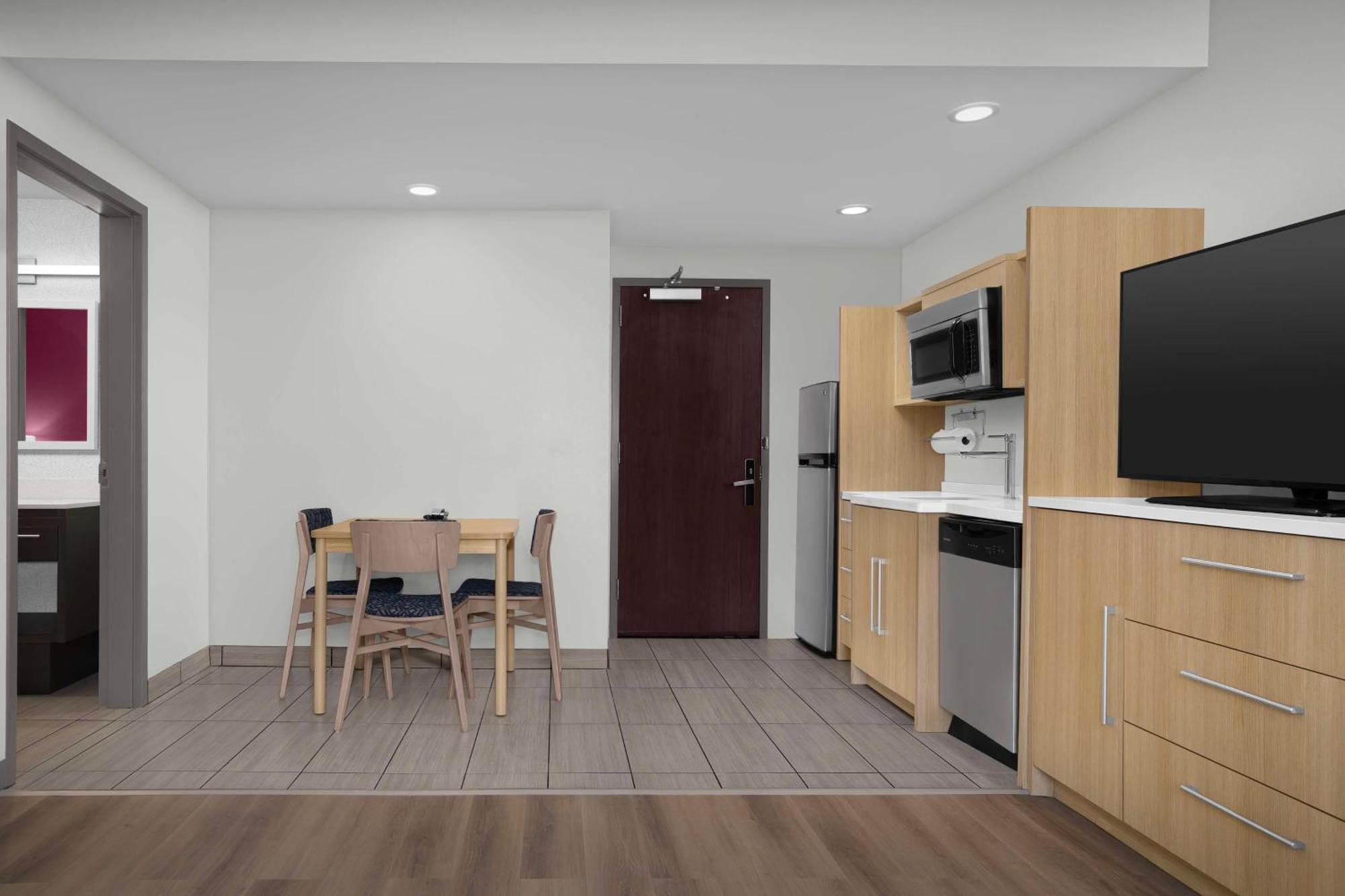 Home2 Suites By Hilton Clarksville/Ft. Campbell Exterior photo